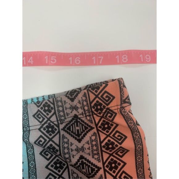 Aztec Patterned Biker Shorts - Picture 6 of 8